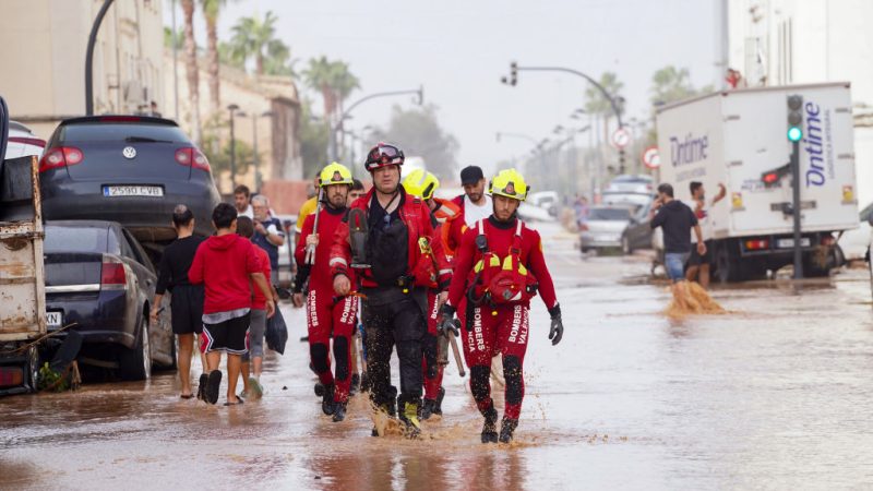스페인, 실종된 홍수 피해자 수색 강화, 구조에 기술 활용