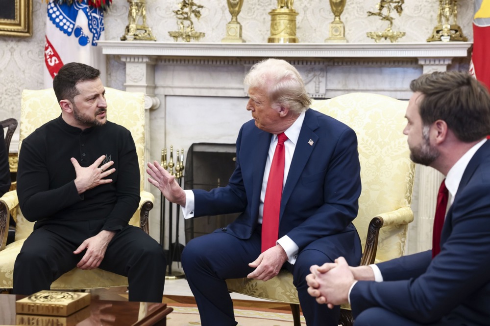 Zelenskyy, Trump는 쓴 타원형 사무실 대화에서 충돌합니다