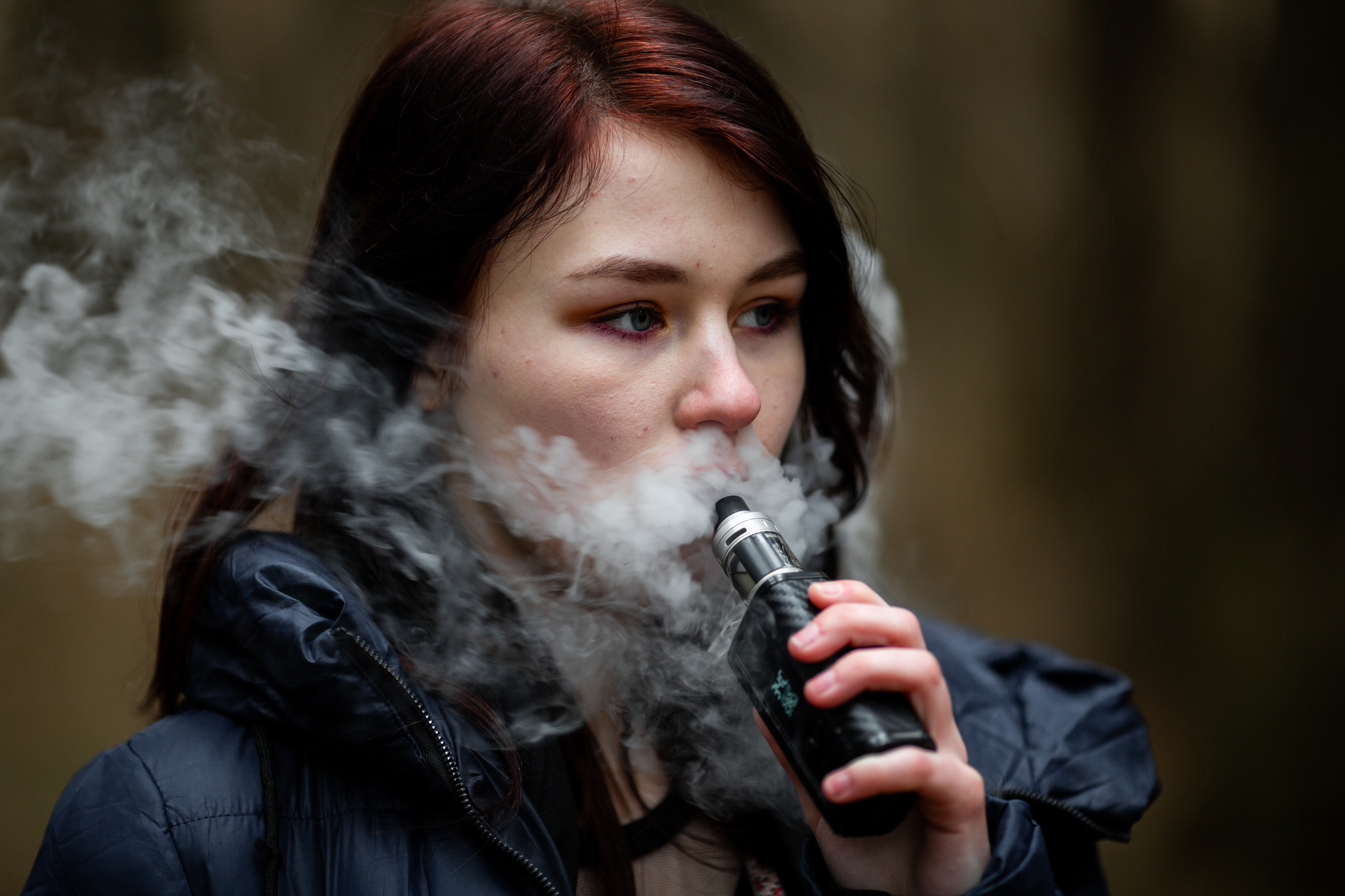 젊은 아일랜드 vape 사용자의 76%가 전통적인 담배를 피우지 않았습니다.