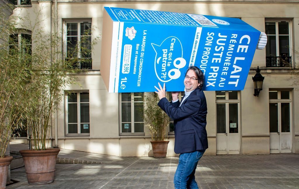 프랑스는 유기농보다 공정하고 지역의 맛을 발전시킵니다.