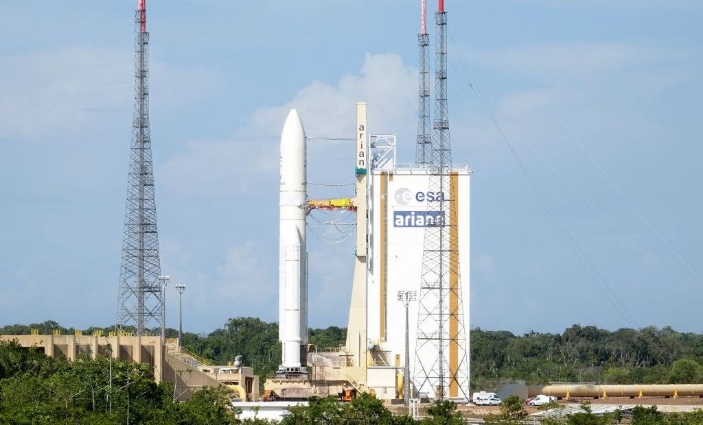 EU는 Elon Musk를 포함하여 우주 연주자에서 규제 로켓을 출시합니다.