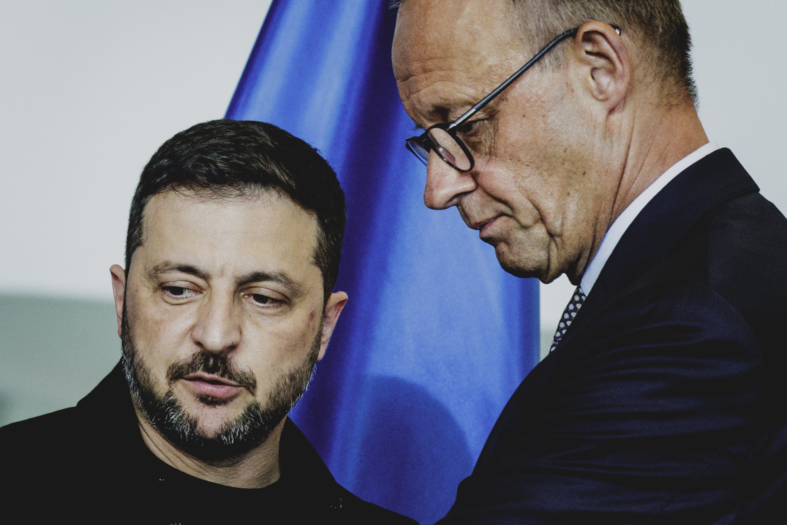 독일 총리는 우크라이나는 러시아와의 영토 문제에 대해 기꺼이 논의 할 의향이 있다고 말했다.