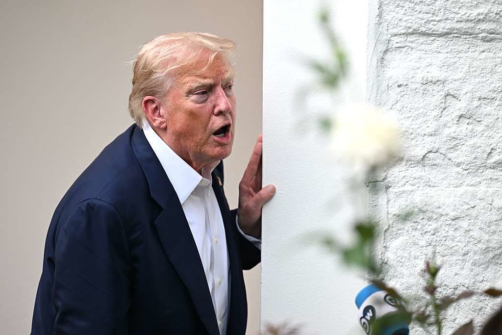 미국 항소 법원은 트럼프의 글로벌 관세가 불법적이라고 판결합니다