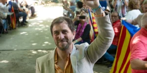 Junts의 Toni Comín 차장은 유럽 내 성희롱 혐의를 부인했습니다.