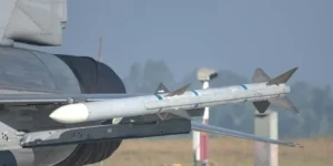 미 국방부, 미국이 극초음속 미사일을 막을 수 없다고 인정