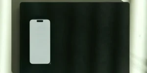 Apple이 실수로 카메라가 포함된 AirPods, 홈 허브 등 전체 카탈로그를 유출했습니다.