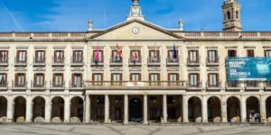 PP-Vox Andalusia: Gavira는 Moreno에게 경고합니다. ‘Vox에 의존했다면 안달루시아는 Ceuta 마이너에 반대했을 것입니다’